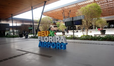 Почему новый аэропорт Флорианополиса пустует?